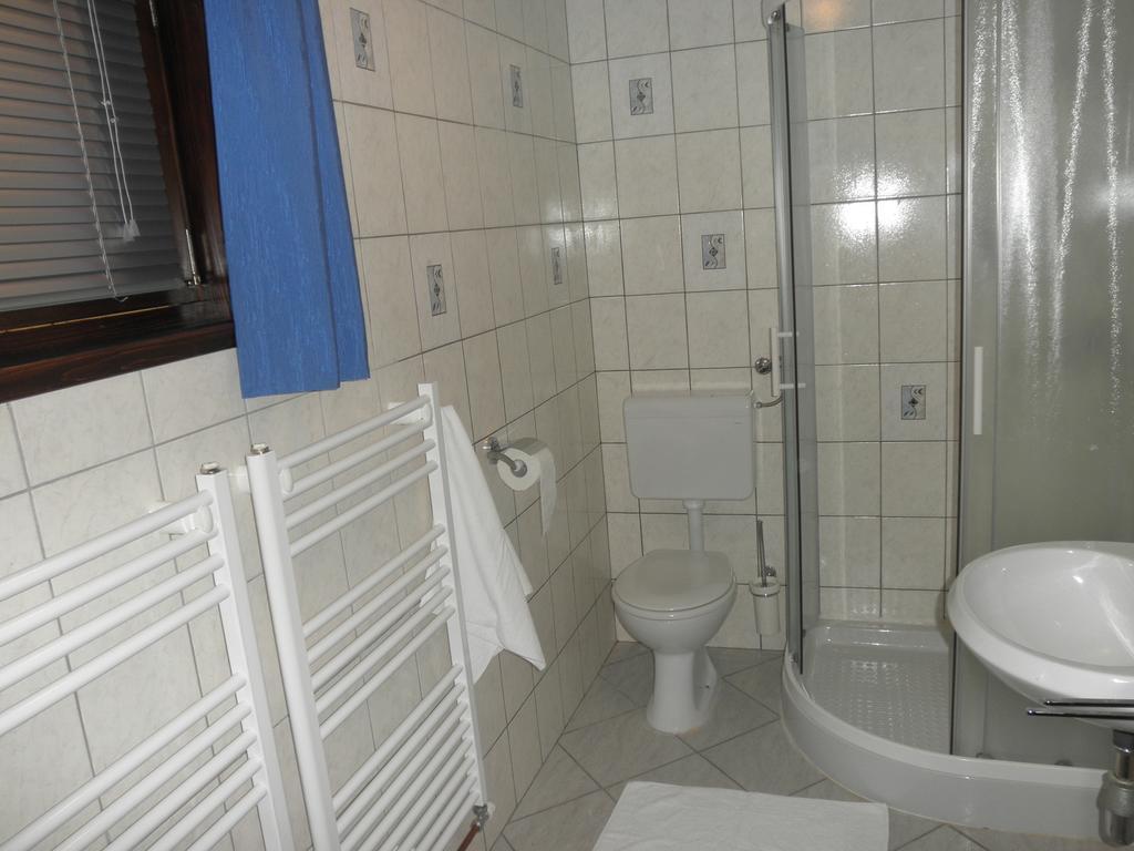 Holiday Home Cumar Cerkno Cameră foto